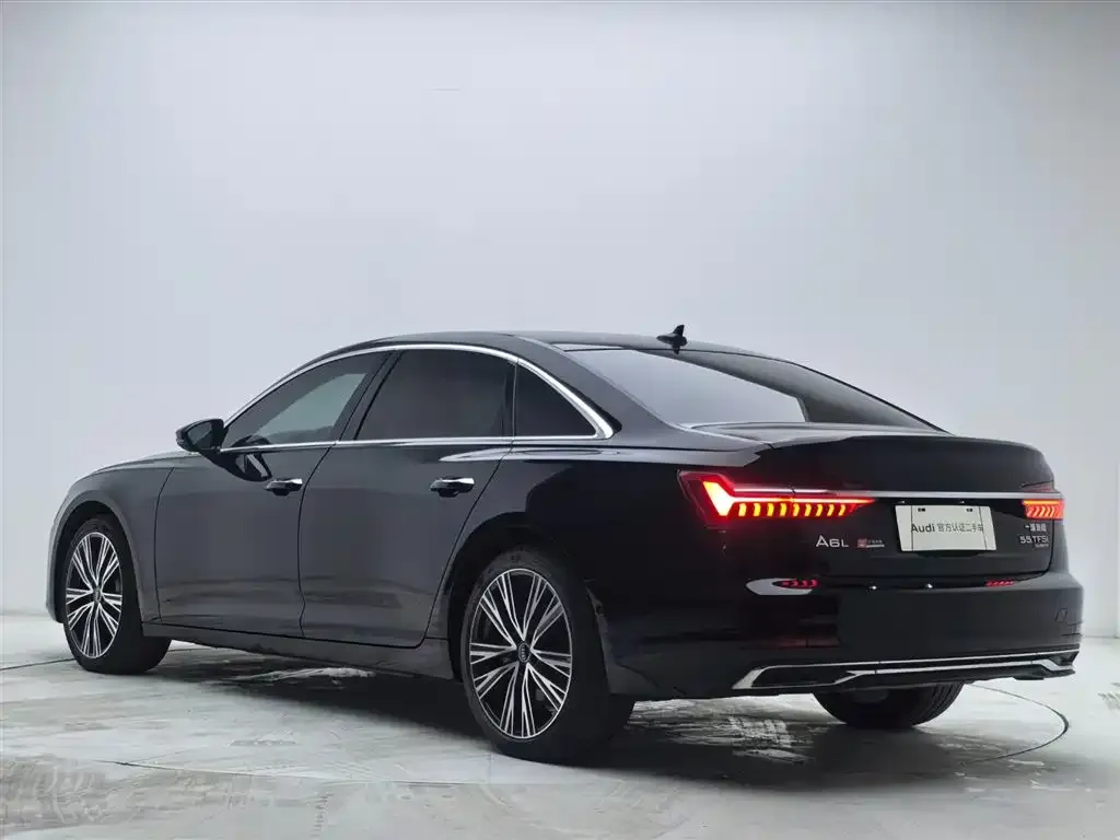 Audi A6L — фото 4