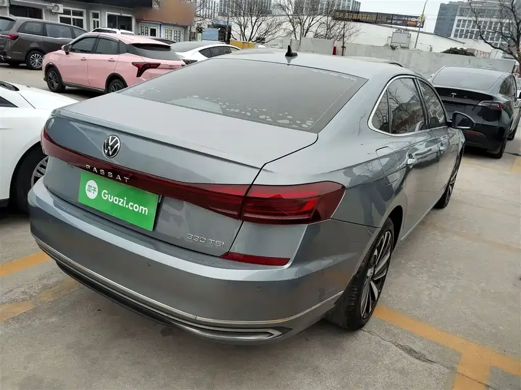 Volkswagen Passat — фото 2
