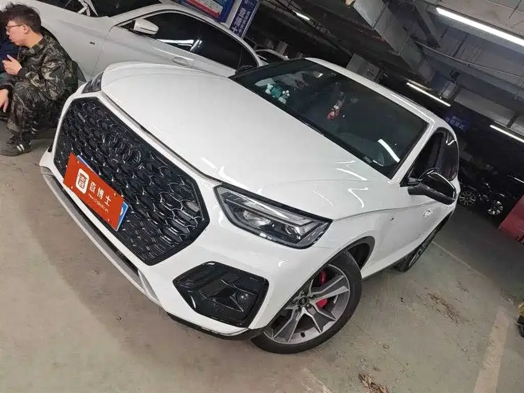 Audi Q5L Sportback 2024 из CN, фото 8