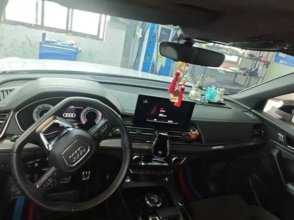 Audi Q5L Sportback 2024 из CN, фото 6