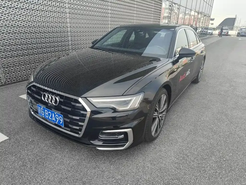 Audi A6L 2025 из CN, фото 1