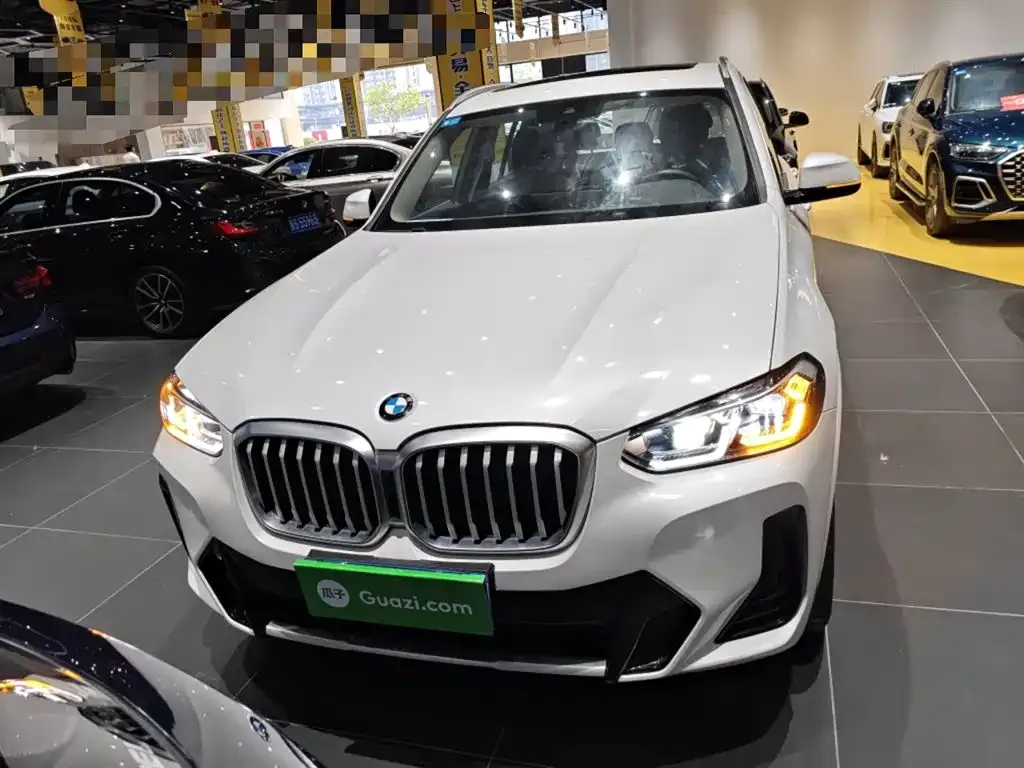 BMW X3 — фото 10