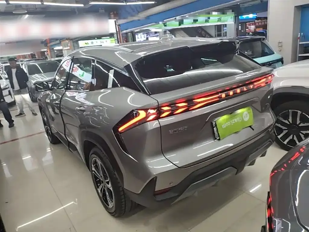 Geely Galaxy L7 — фото 10