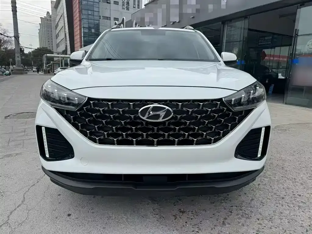 Hyundai ix35 — фото 10