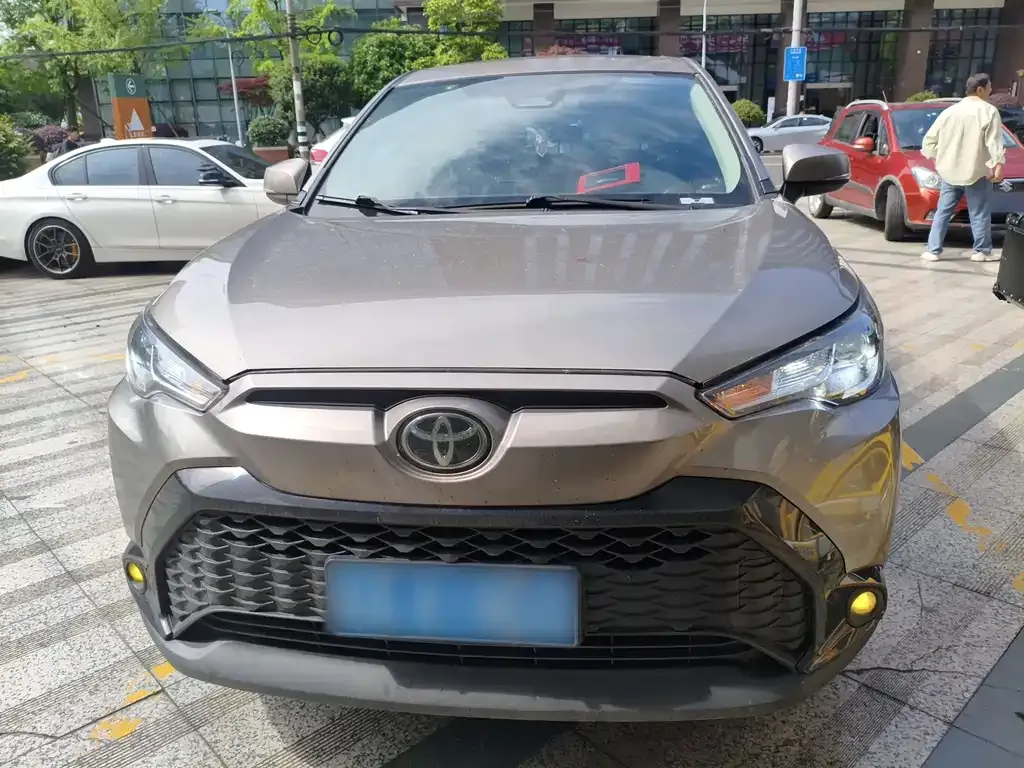 Toyota Frontlander 2023 из CN, фото 7