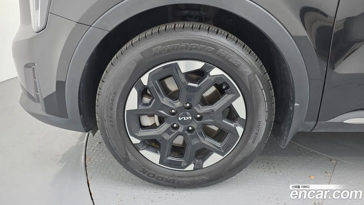 Kia Sorento — фото 5