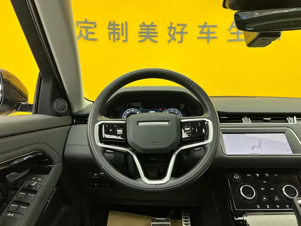 Land Rover Evoque PHEV 2024 из CN, фото 10