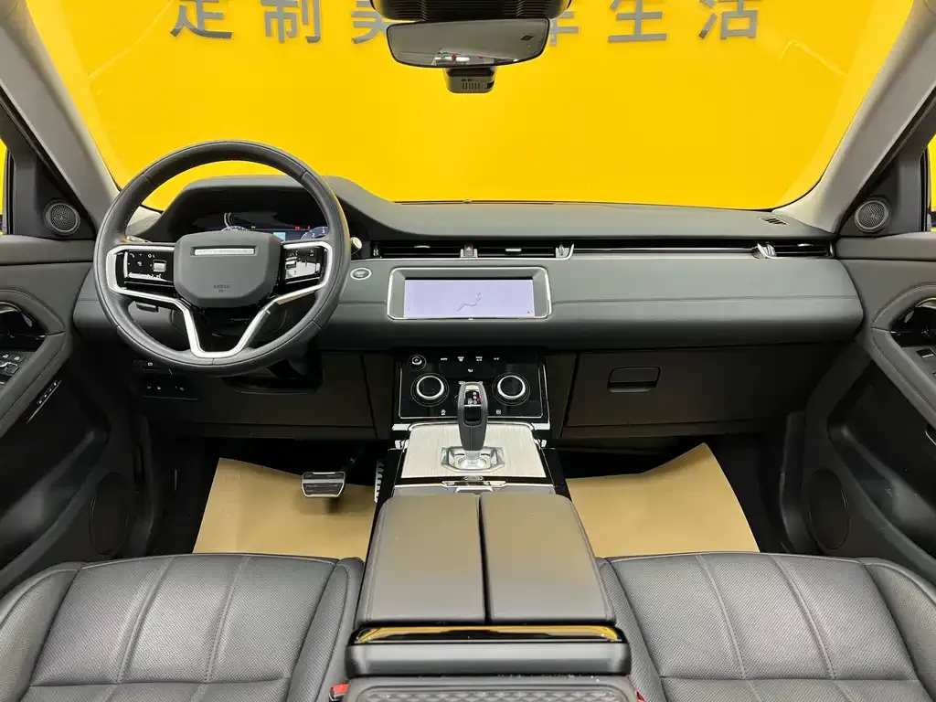 Land Rover Evoque PHEV 2024 из CN, фото 3