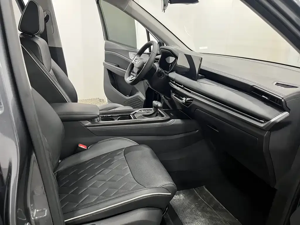 Wuling Jiachen 2022 из CN, фото 3