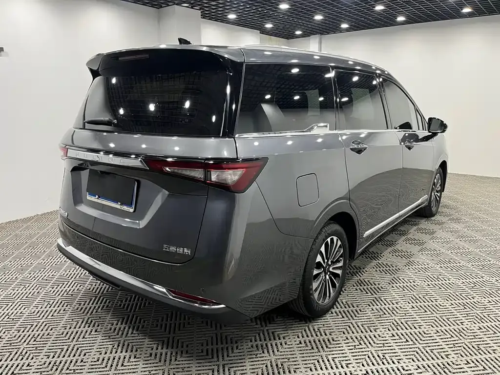 Wuling Jiachen 2022 из CN, фото 9