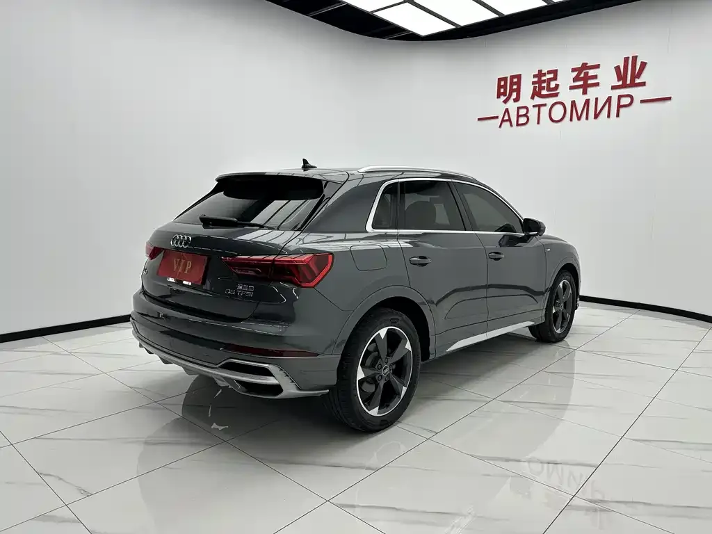 Audi Q3 — фото 5