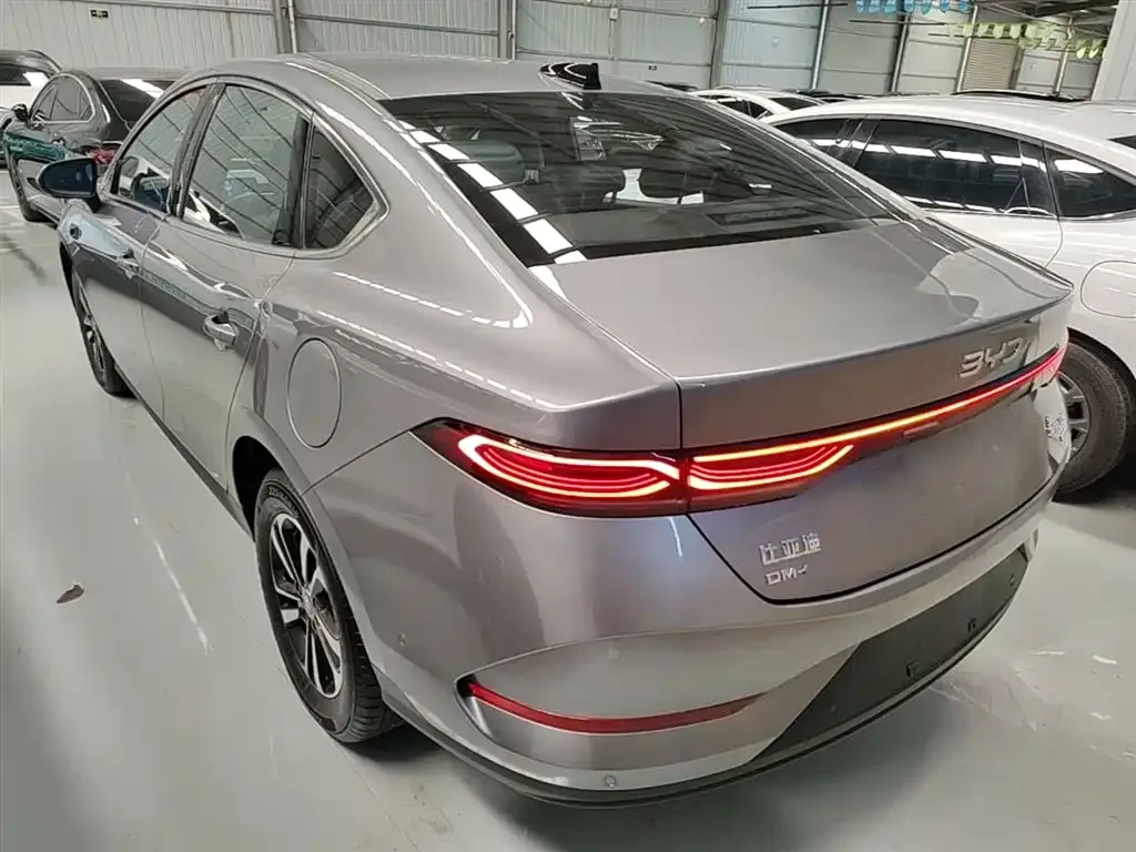 BYD Qin PLUS — фото 9