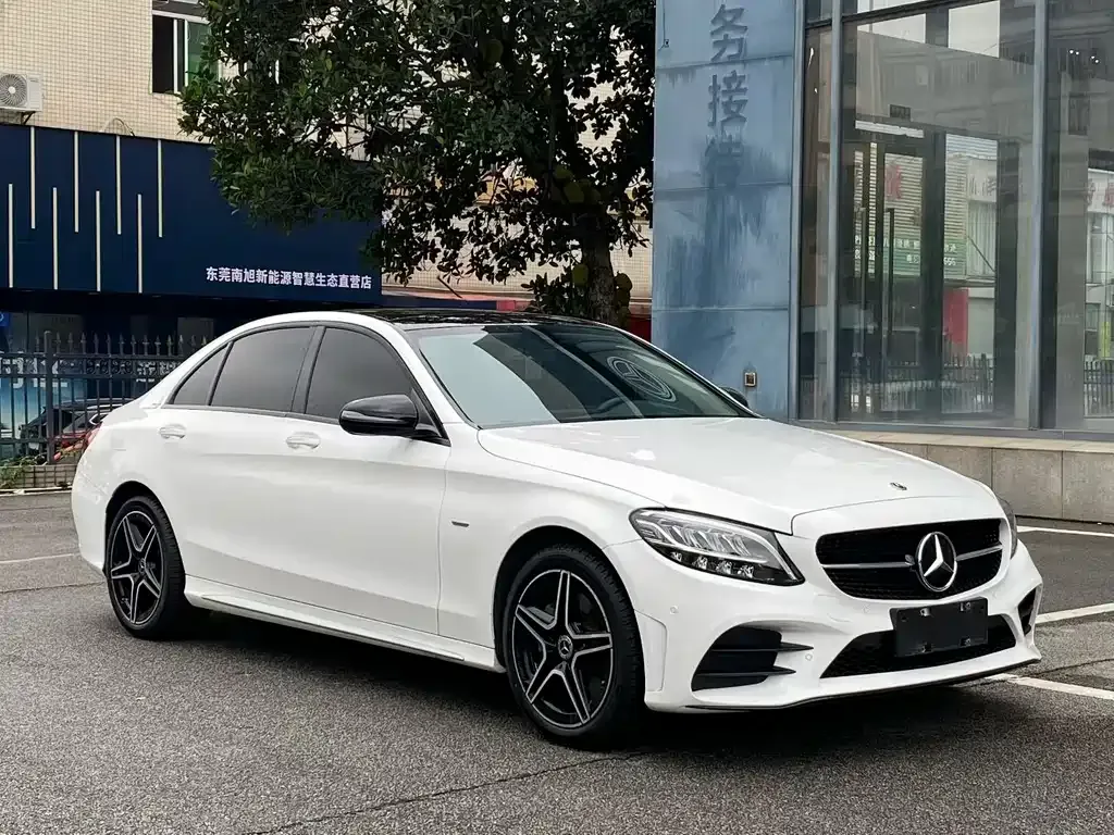 Mercedes-Benz C-Class — фото 9