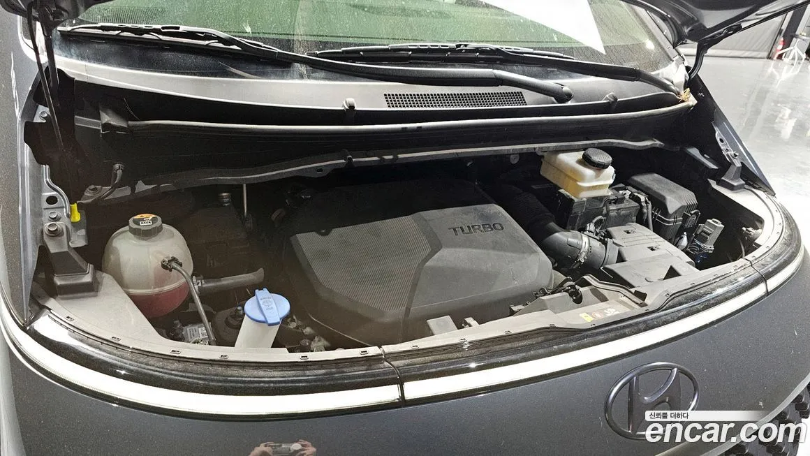 Hyundai Staria 2023 из KR, фото 10