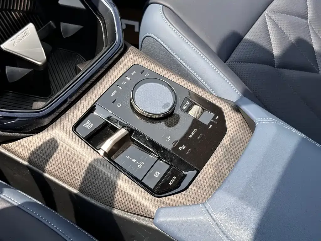 BMW X3 2025 из CN, фото 10