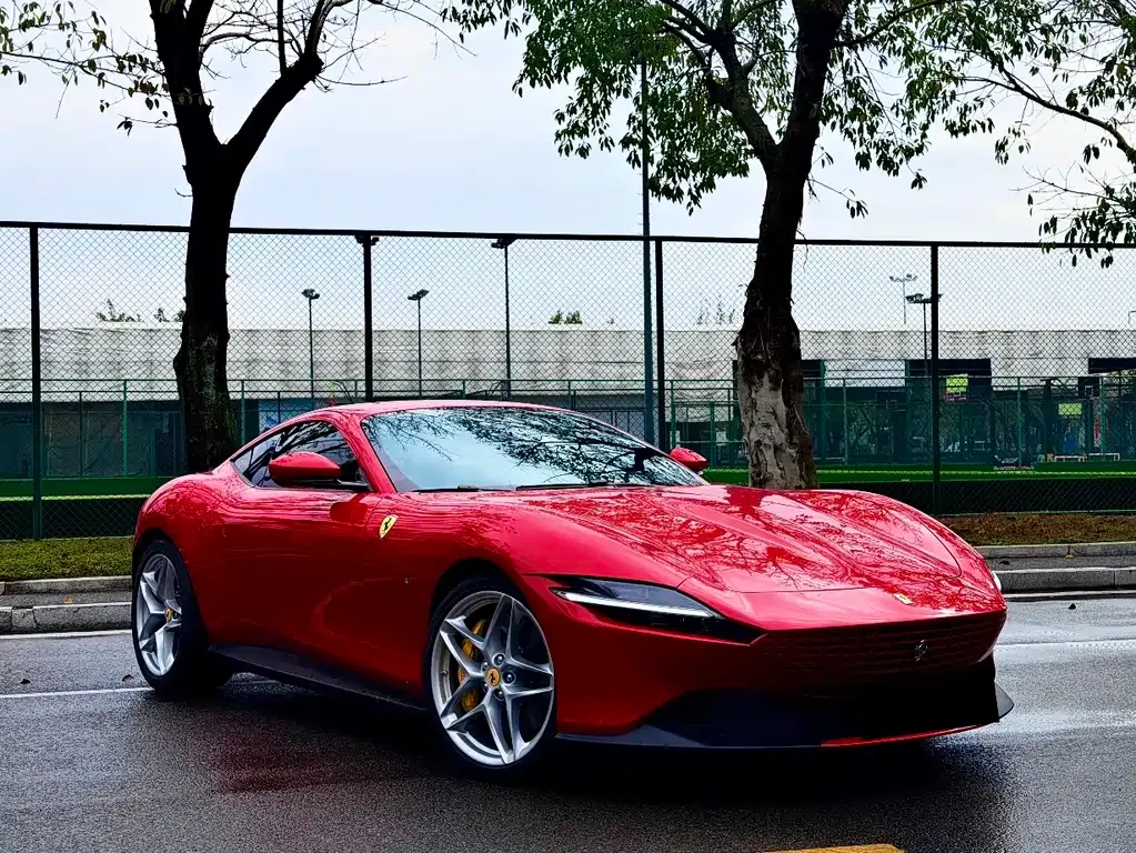 Ferrari Roma — фото 1