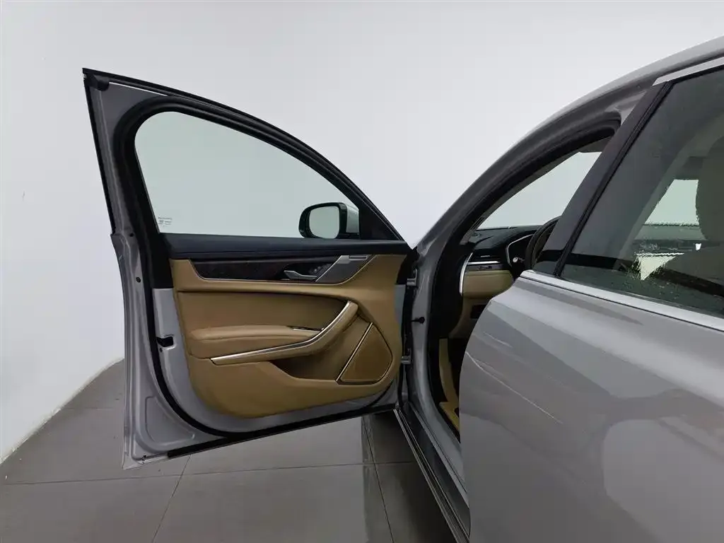 Jaguar XFL 2024 из CN, фото 2