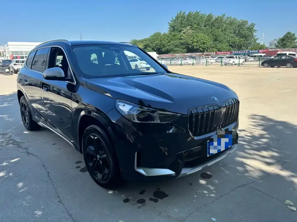 BMW X1 — фото 2