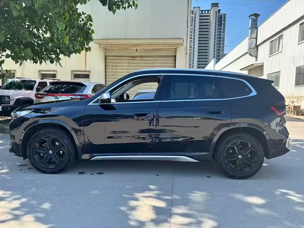 BMW X1 — фото 4