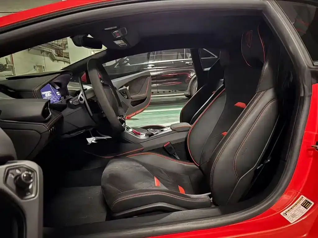 Lamborghini Huracan 2022 из CN, фото 10