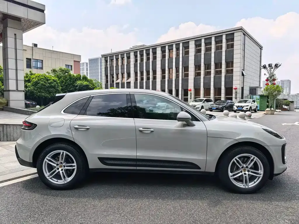 Porsche Macan — фото 3