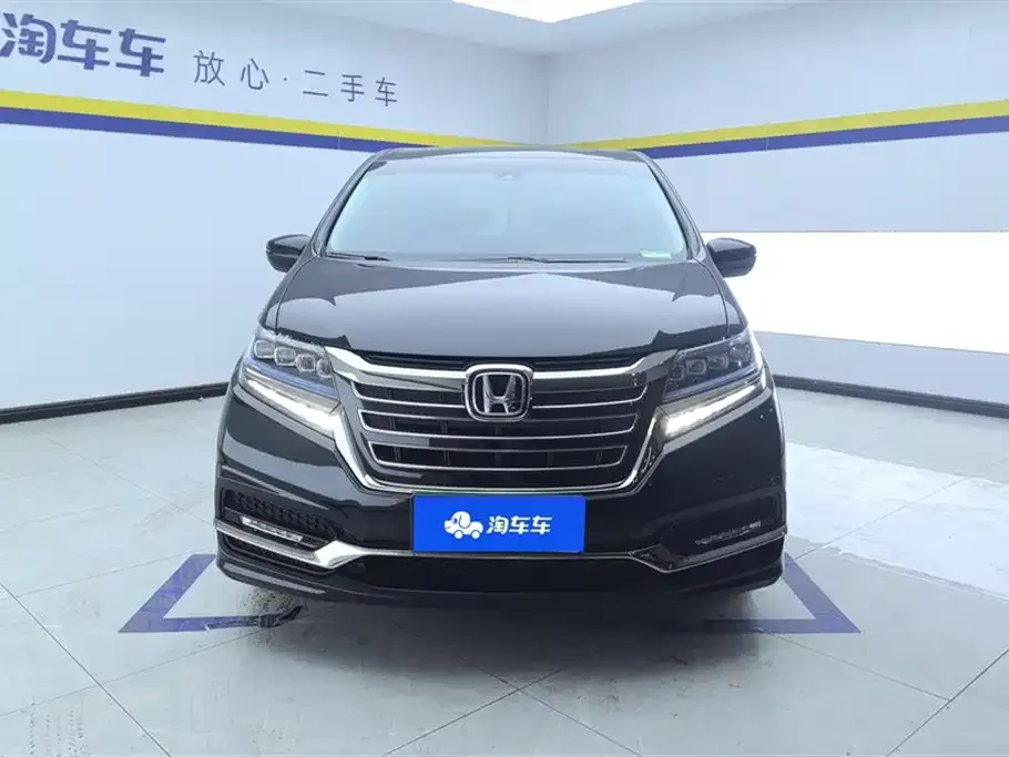 Honda Elysion 2021 из CN, фото 3