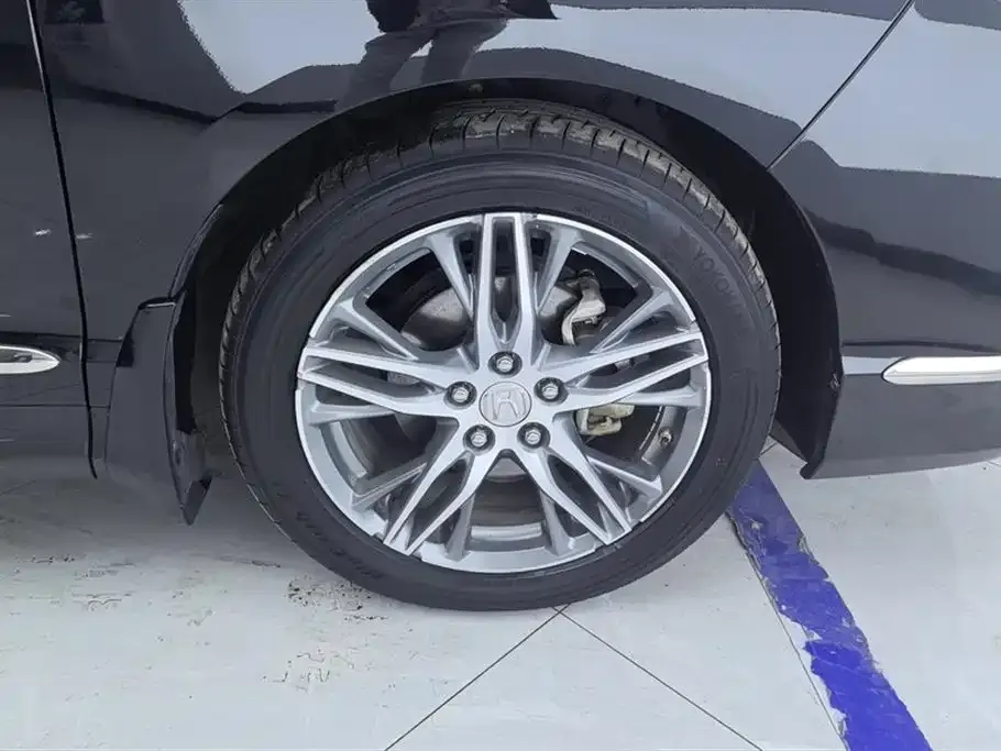 Honda Elysion 2021 из CN, фото 7