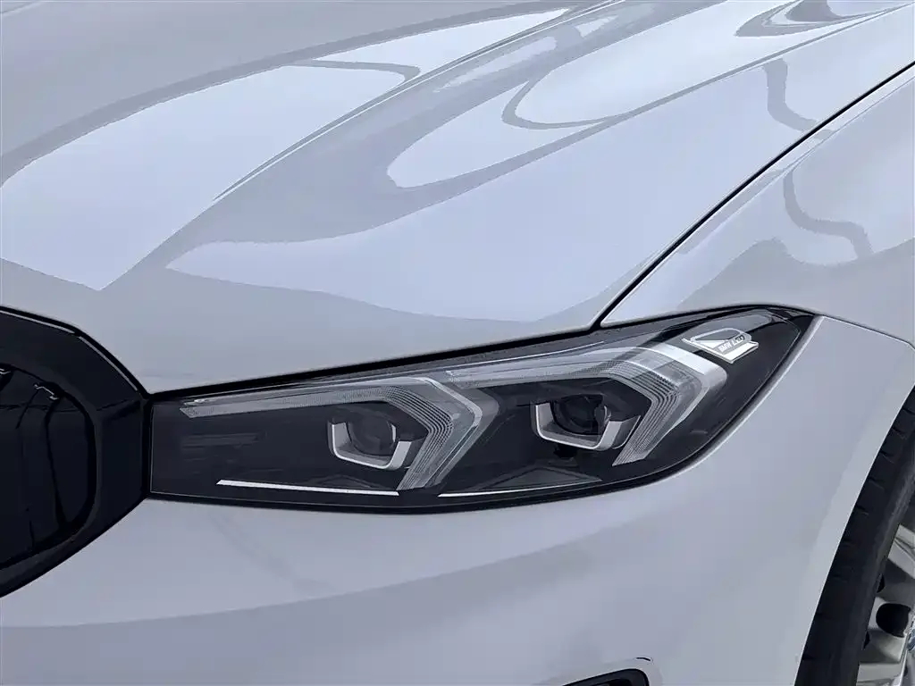 BMW i3 — фото 8
