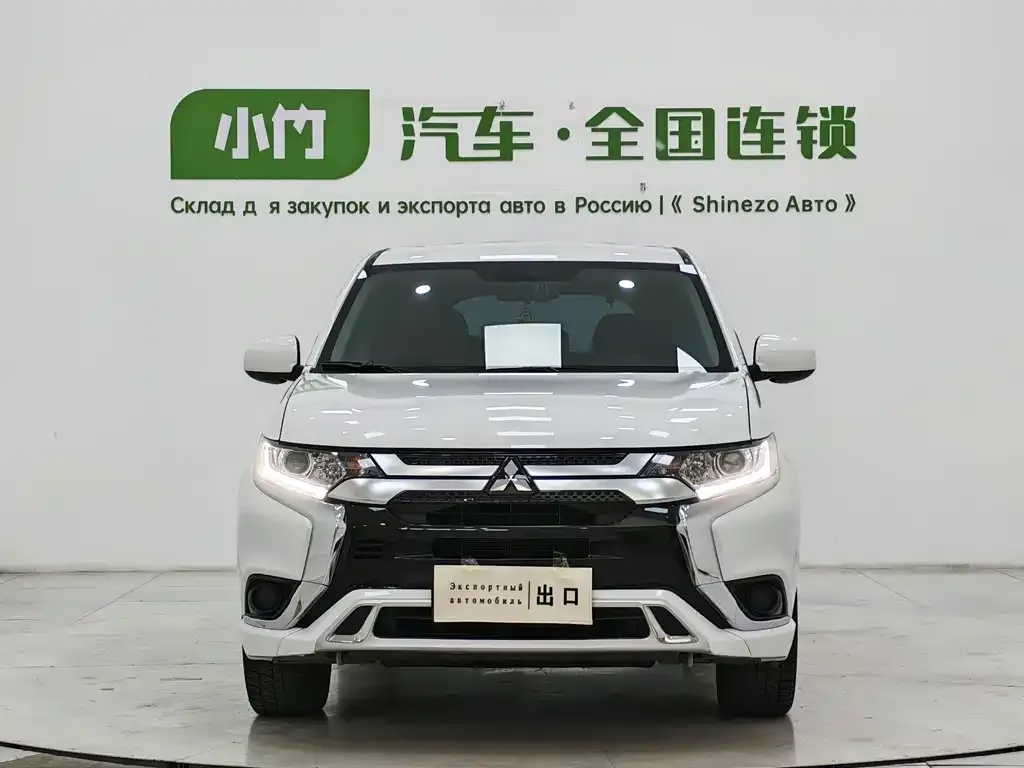 Mitsubishi Outlander 2024 из CN, фото 3
