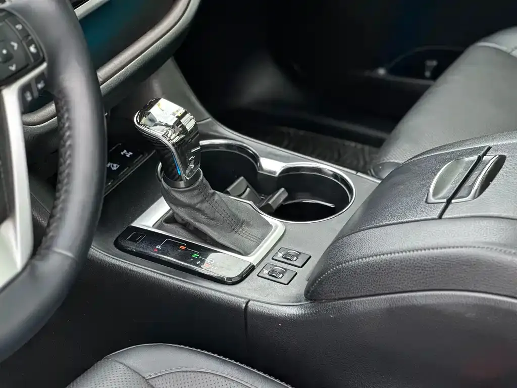 Toyota Highlander 2021 из CN, фото 4