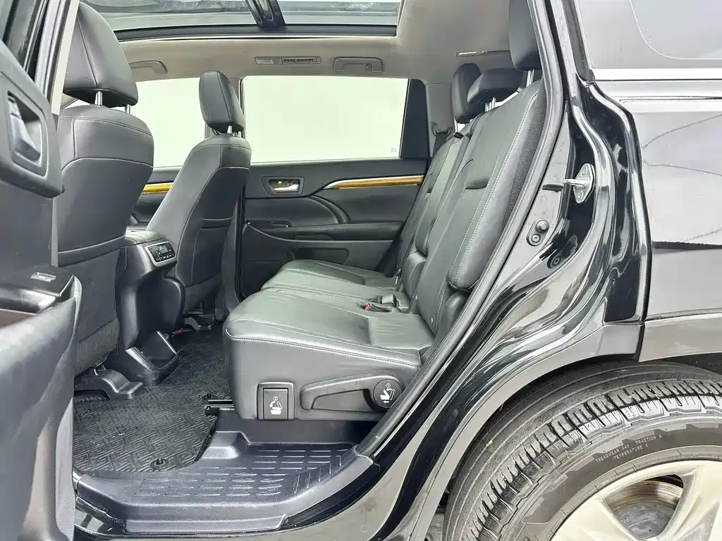 Toyota Highlander 2021 из CN, фото 5