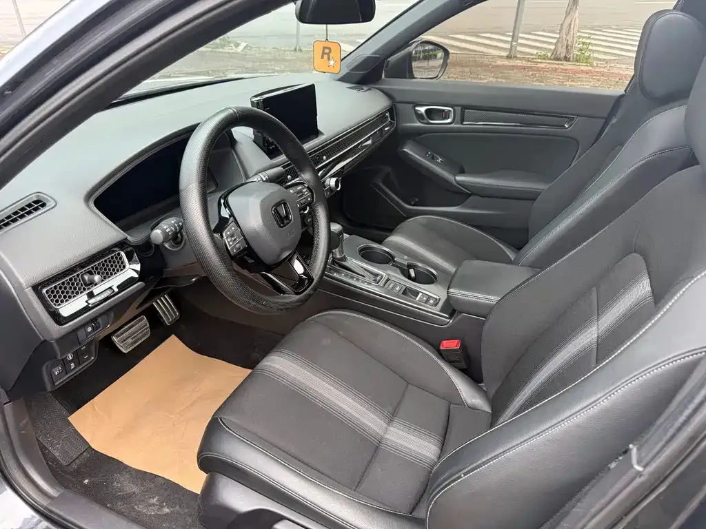 Honda Civic — фото 3