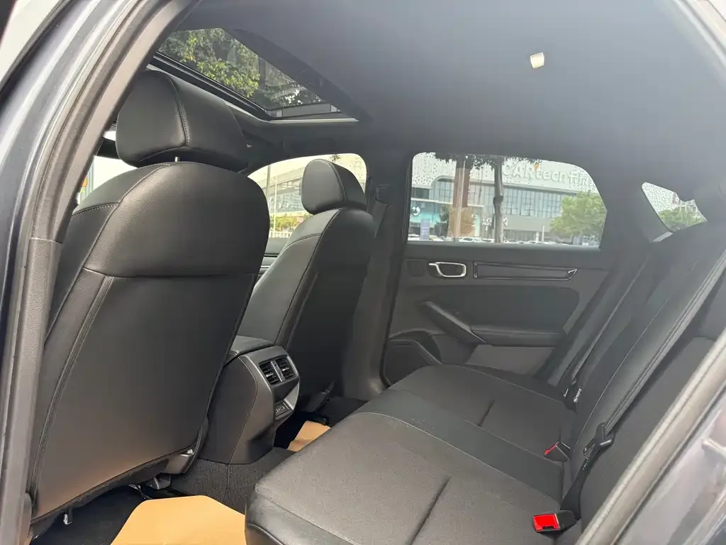 Honda Civic — фото 9