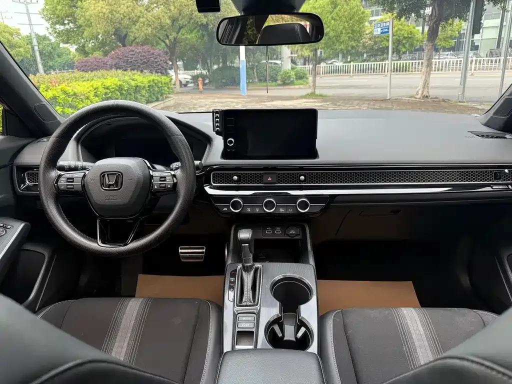 Honda Civic — фото 2