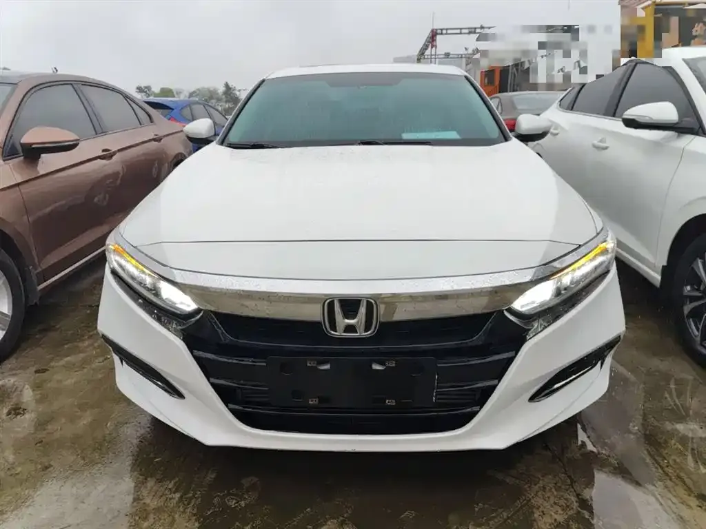 Honda Accord — фото 2