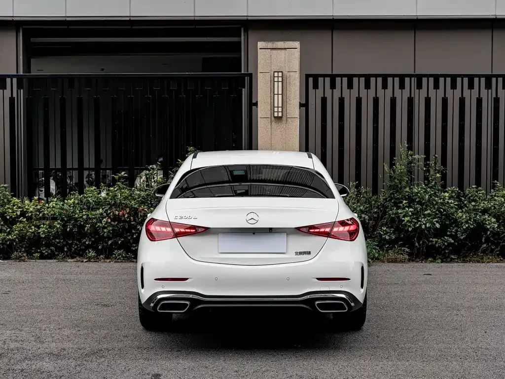 Mercedes-Benz C-Class — фото 10
