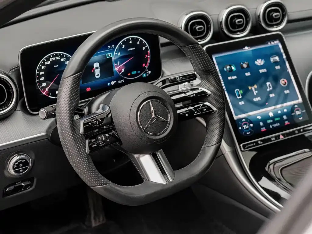 Mercedes-Benz C-Class — фото 3