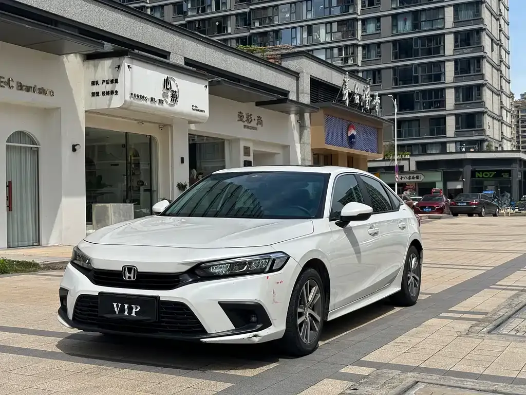 Honda Civic — фото 1