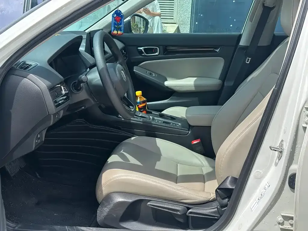 Honda Civic — фото 4