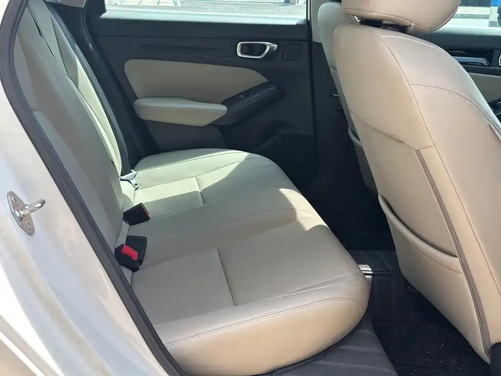 Honda Civic — фото 6