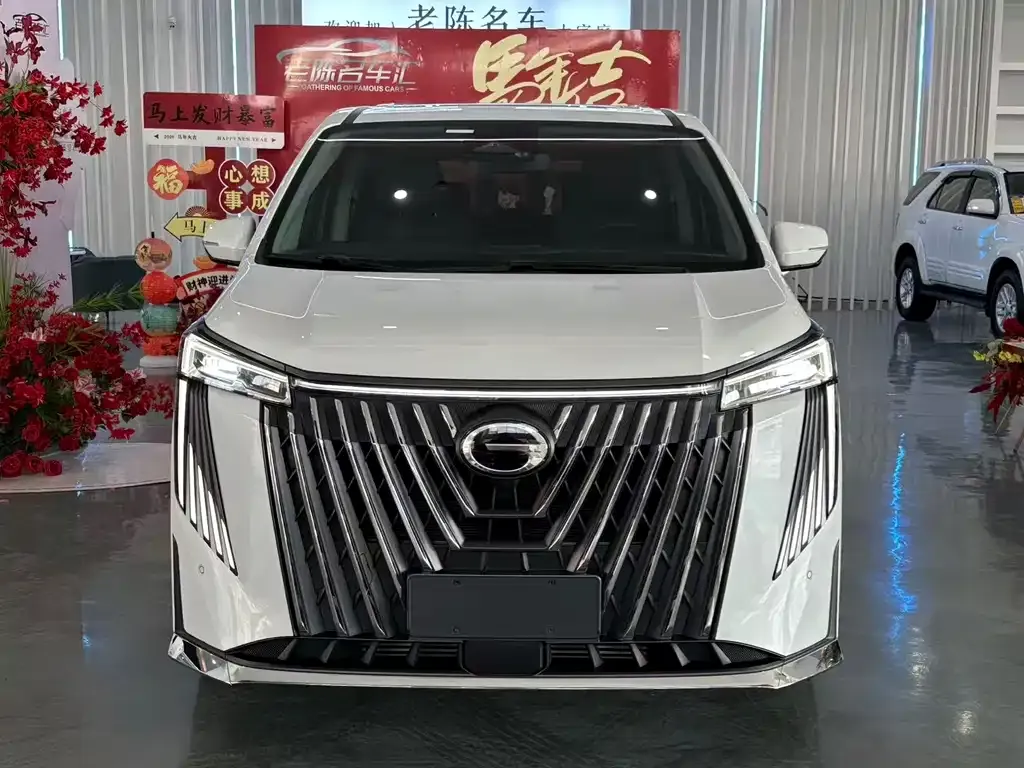 GAC Motor Trumpchi M8 — фото 2