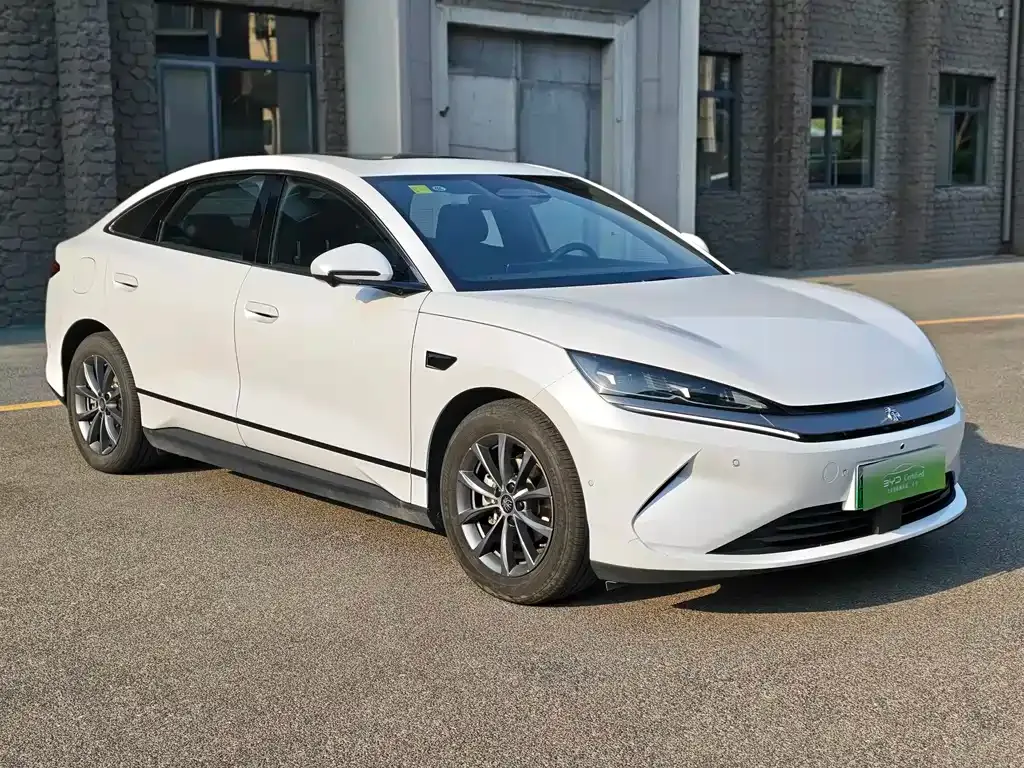 BYD Qin L — фото 7