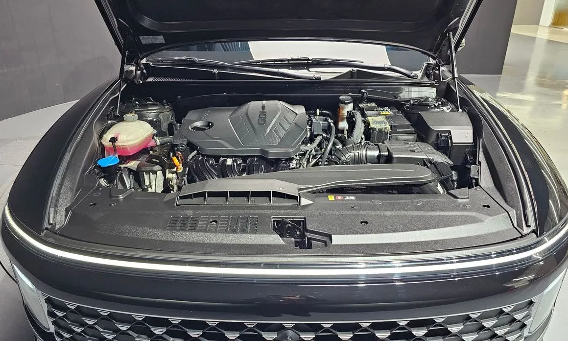 Hyundai Grandeur 2023 из KR, фото 9