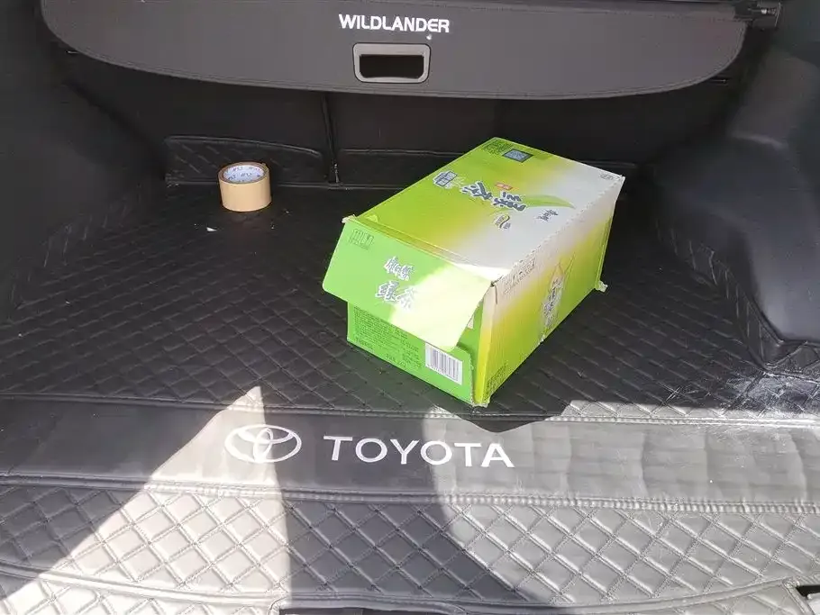 Toyota Wildlander 2023 из CN, фото 3