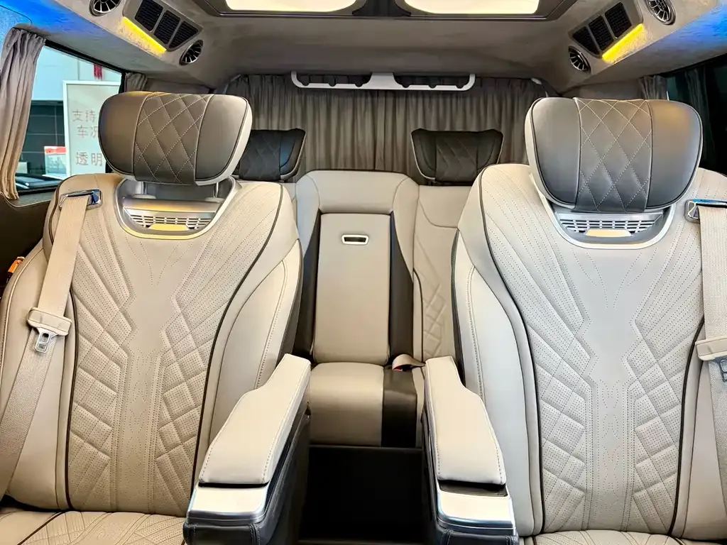 Ford Tourneo 2022 из CN, фото 10