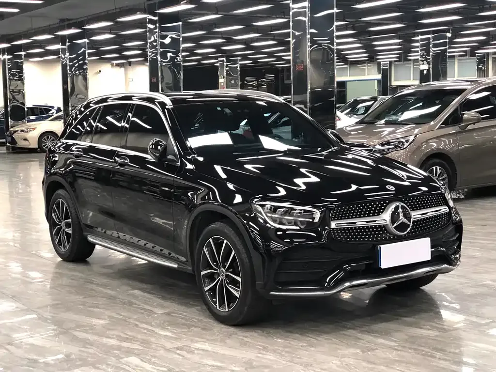 Mercedes-Benz GLC — фото 9