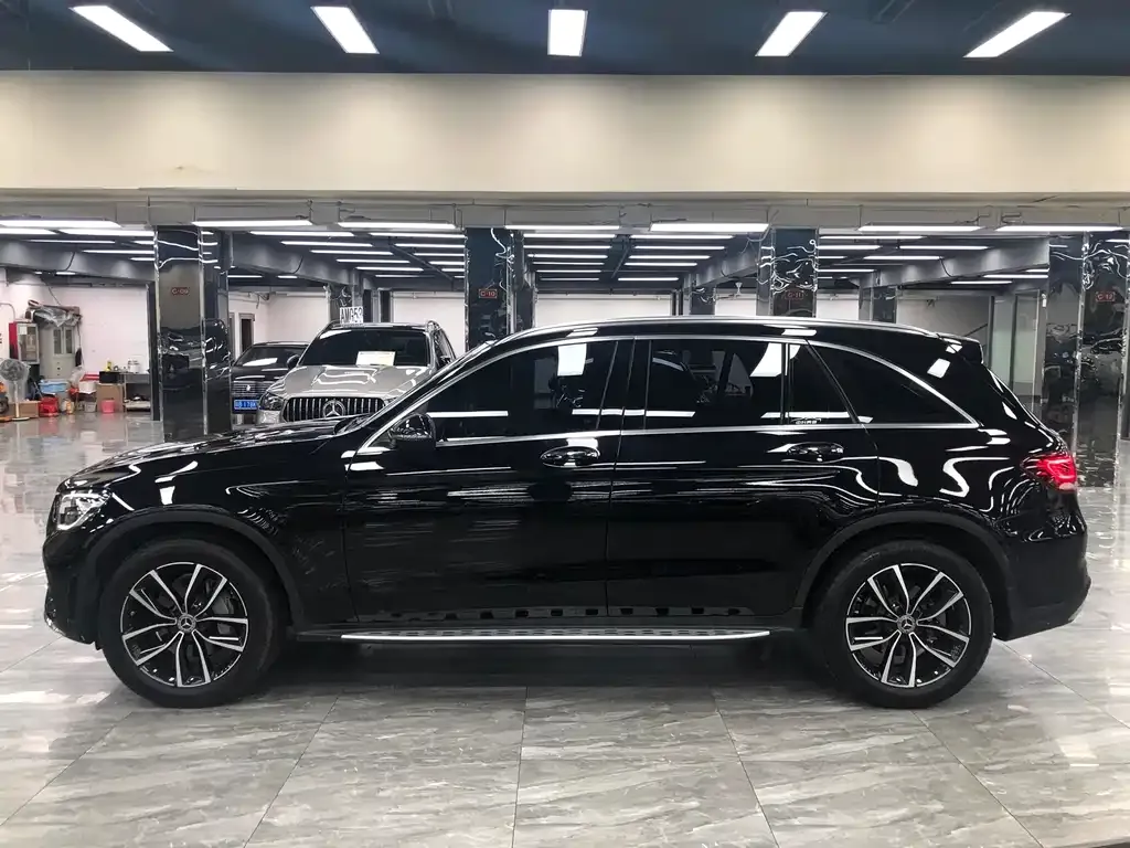Mercedes-Benz GLC — фото 4