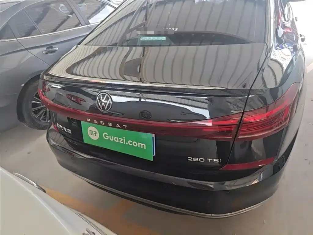 Volkswagen Passat — фото 5