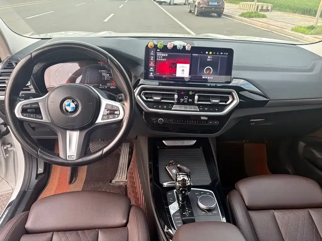 BMW X3 — фото 10