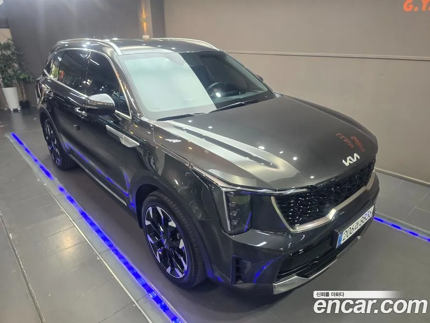 Kia Sorento — фото 1